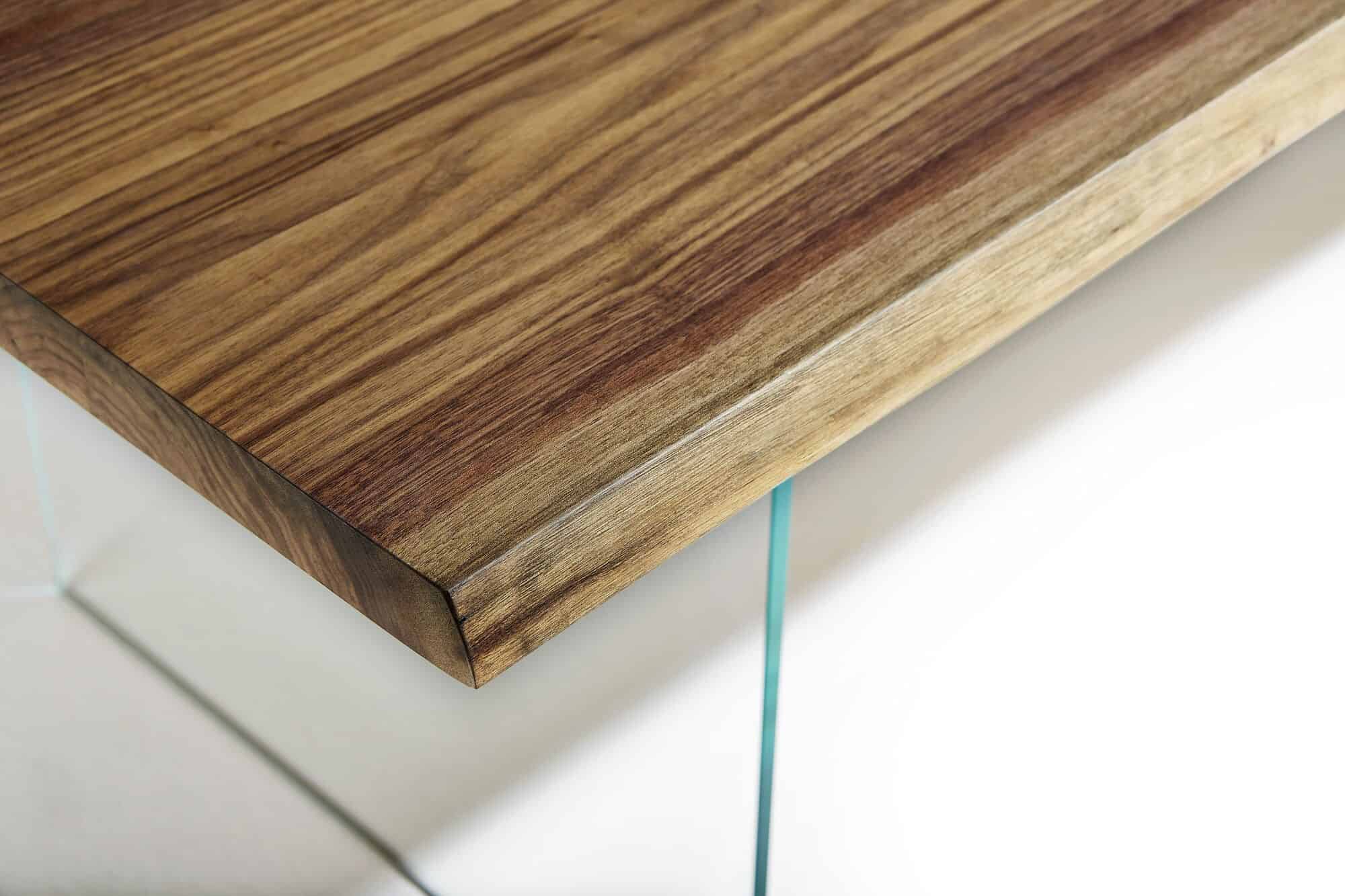 Detailfoto: Baumkante - Esstisch Hadir Detailfoto: Baumkante - Esstisch Hadir