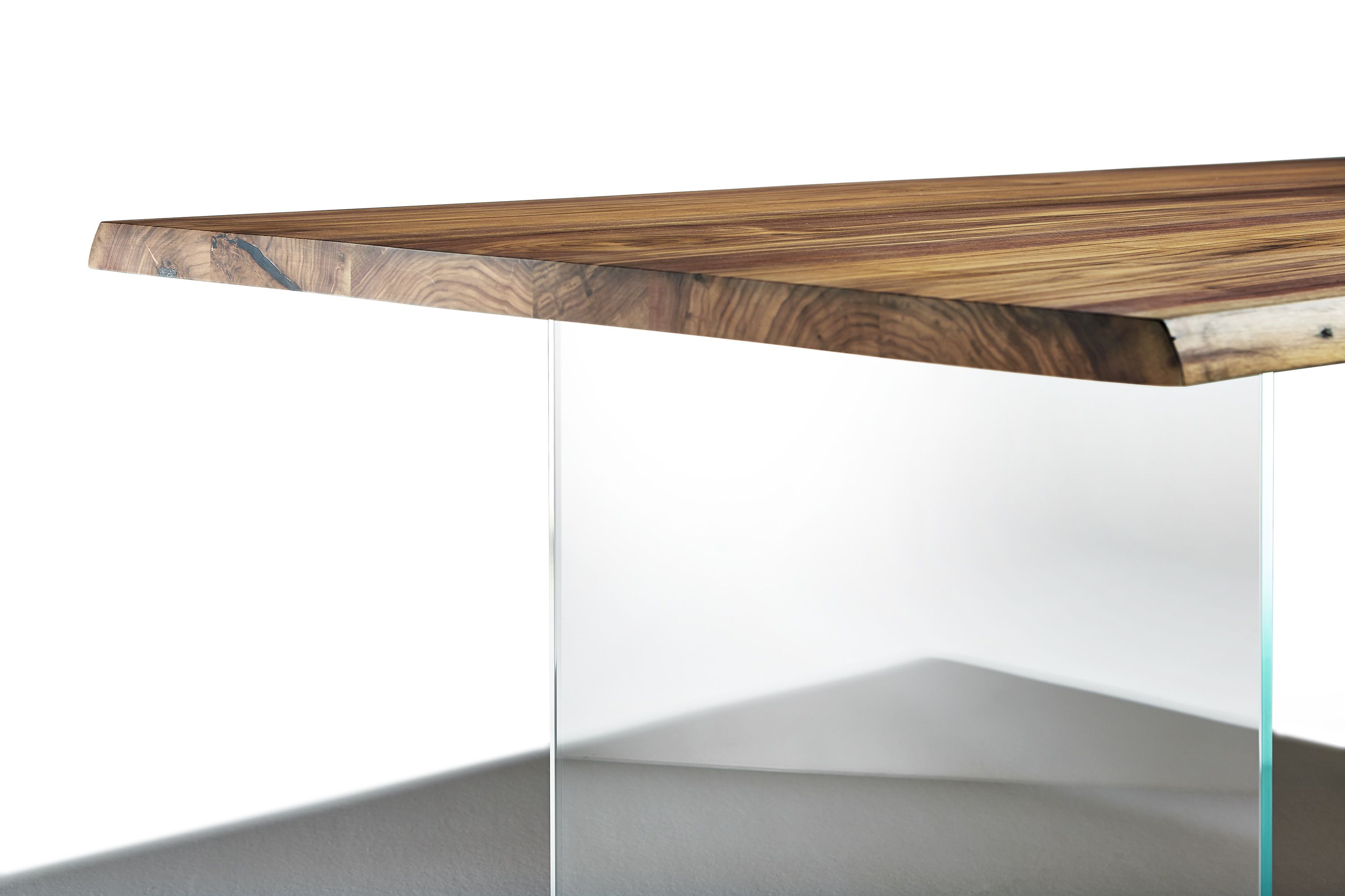 Holz Glas Esstisch mit Nussbaumtischplatte massiv - Esstisch Hadir
