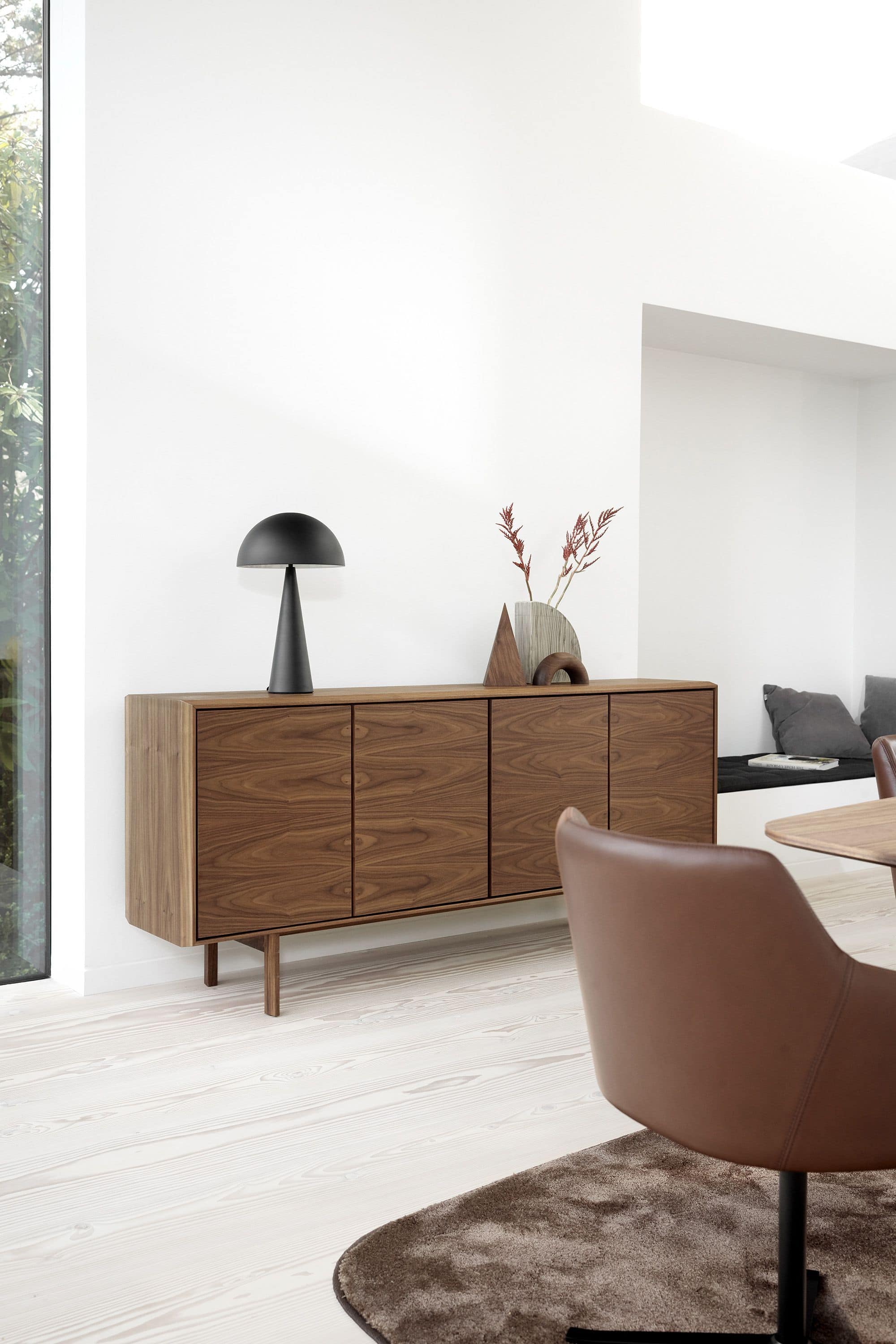 Esszimmer Sideboard 2 tuerig in Nussbaum - Sideboard Farum 3 Esszimmer Sideboard 2 tuerig in Nussbaum - Sideboard Farum 3